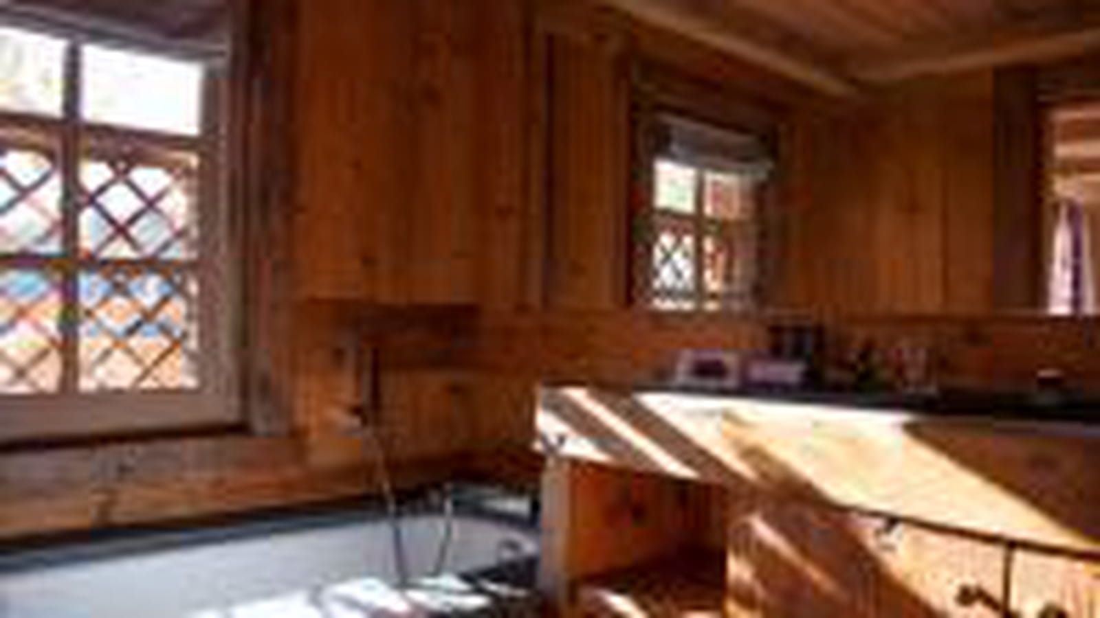 Dans un chalet