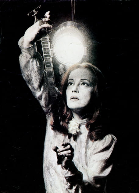 Rayonnante dans "Lumière", qu'elle a réalisé