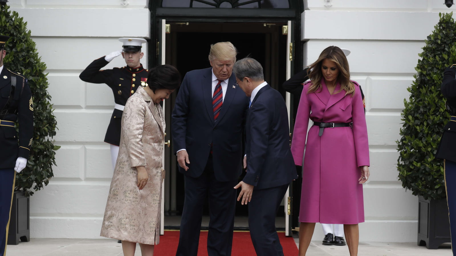 Donald et Melania Trump, Moon Jae-In et sa femme Kim Jung-Sook