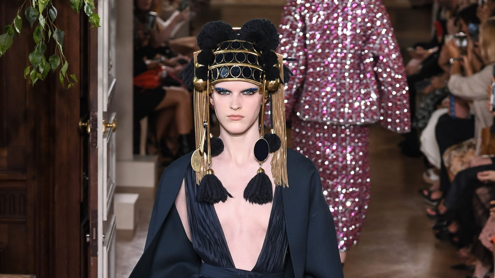 Look 18