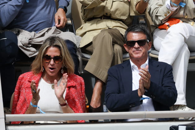 Manuel Valls et sa femme &agrave; la finale femmes de Roland-Garros