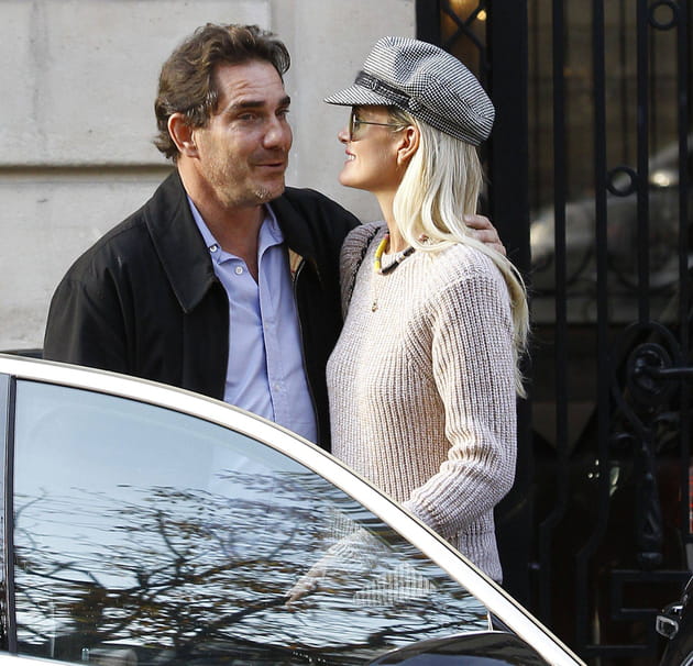 Laeticia Hallyday et S&eacute;bastien Farran, complices &agrave; Paris