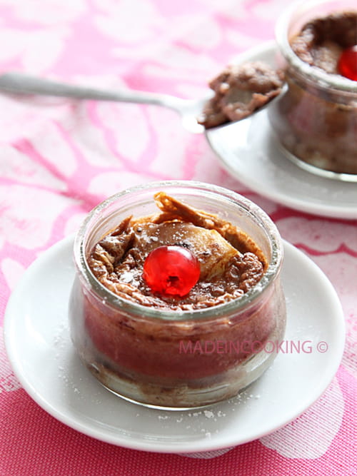 Petits clafoutis à la poire et au cacao