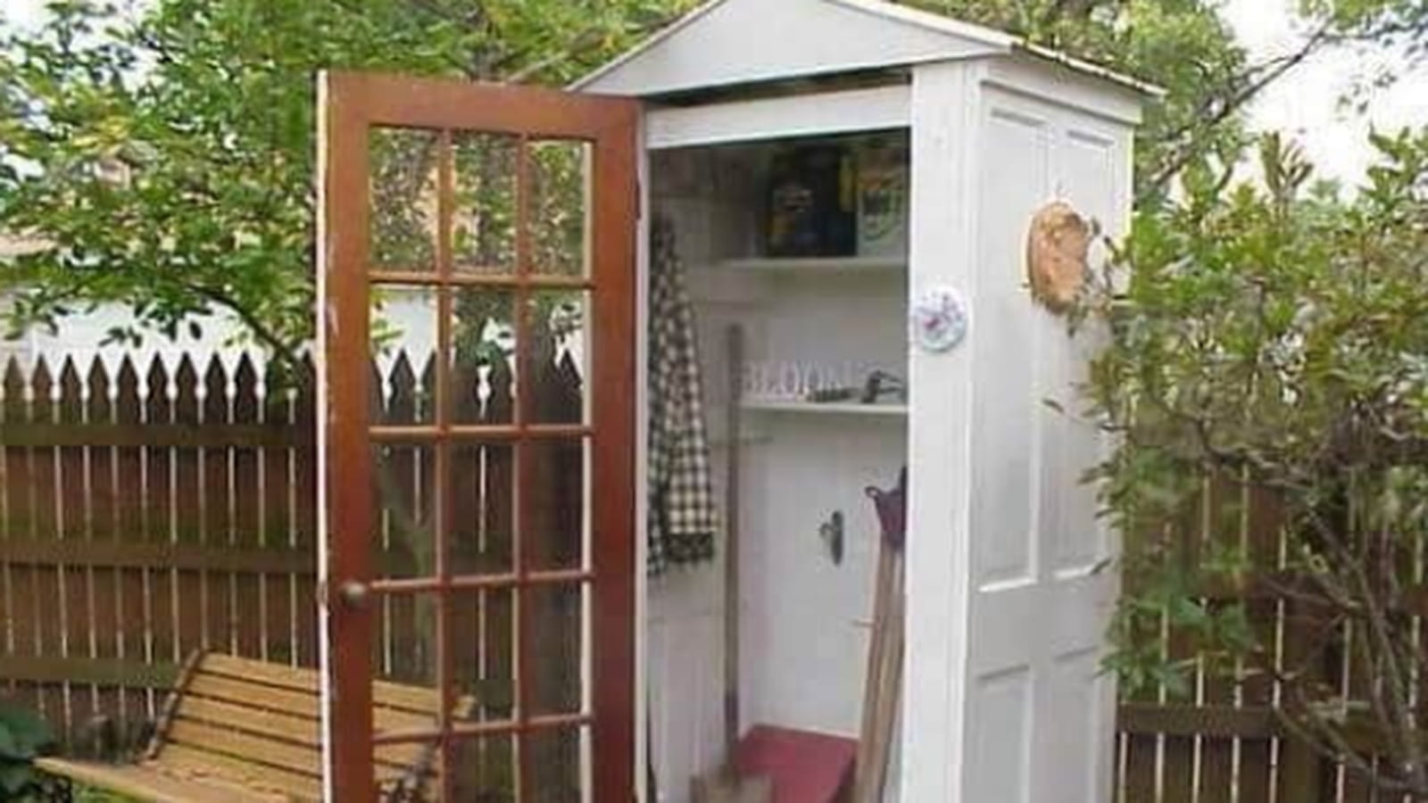 Mini-cabanon de jardin