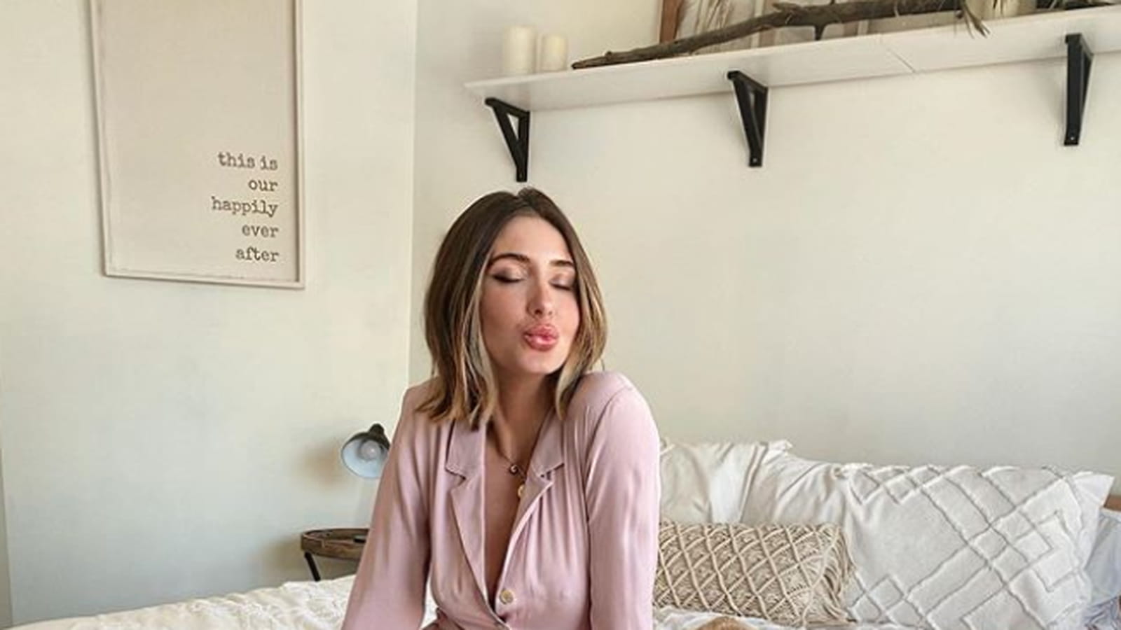 @ambervscott