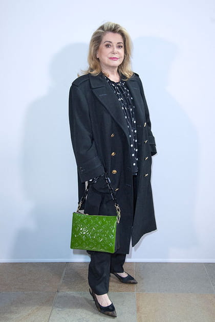 Catherine Deneuve au défilé Louis Vuitton
