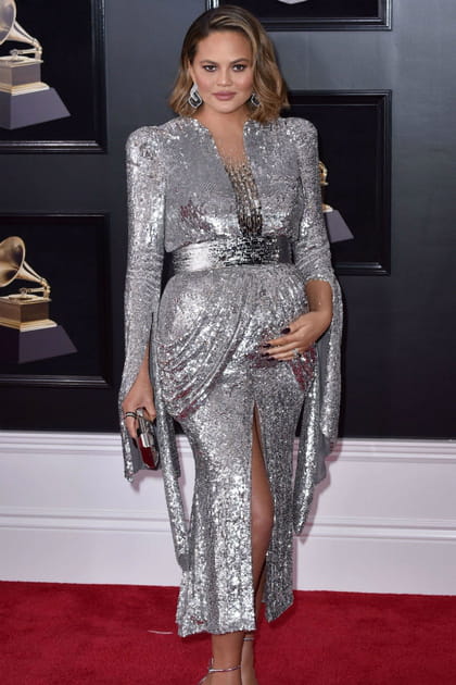Chrissy Teigen aux Grammy Awards