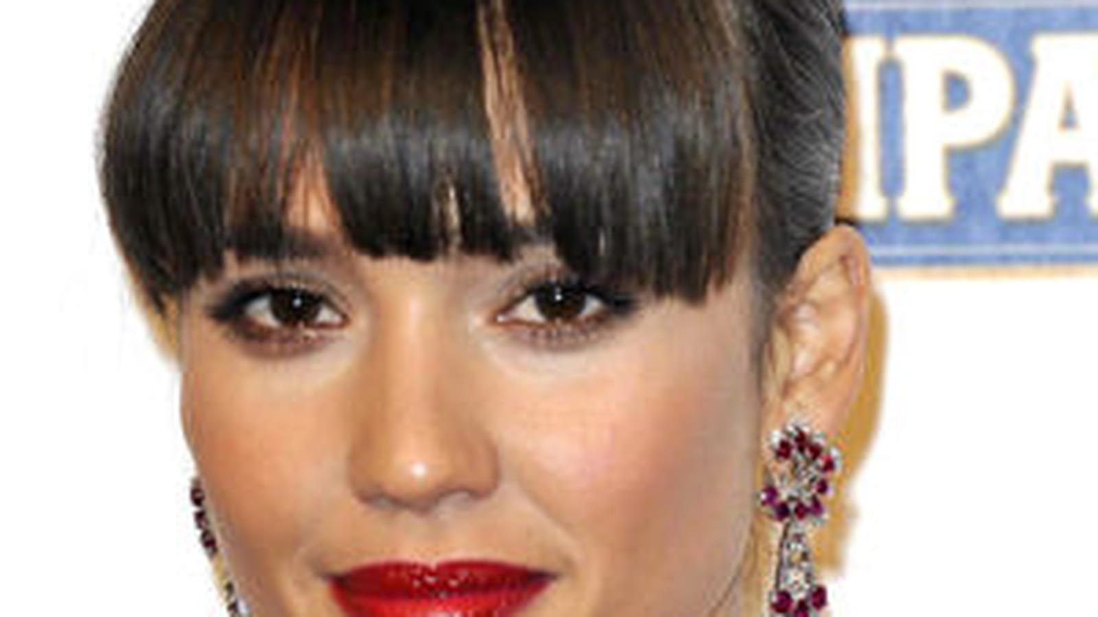 Jessica Alba avec une frange
