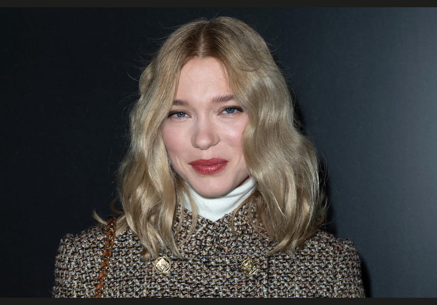 Le mi-long blond polaire &eacute;clatant de L&eacute;a Seydoux