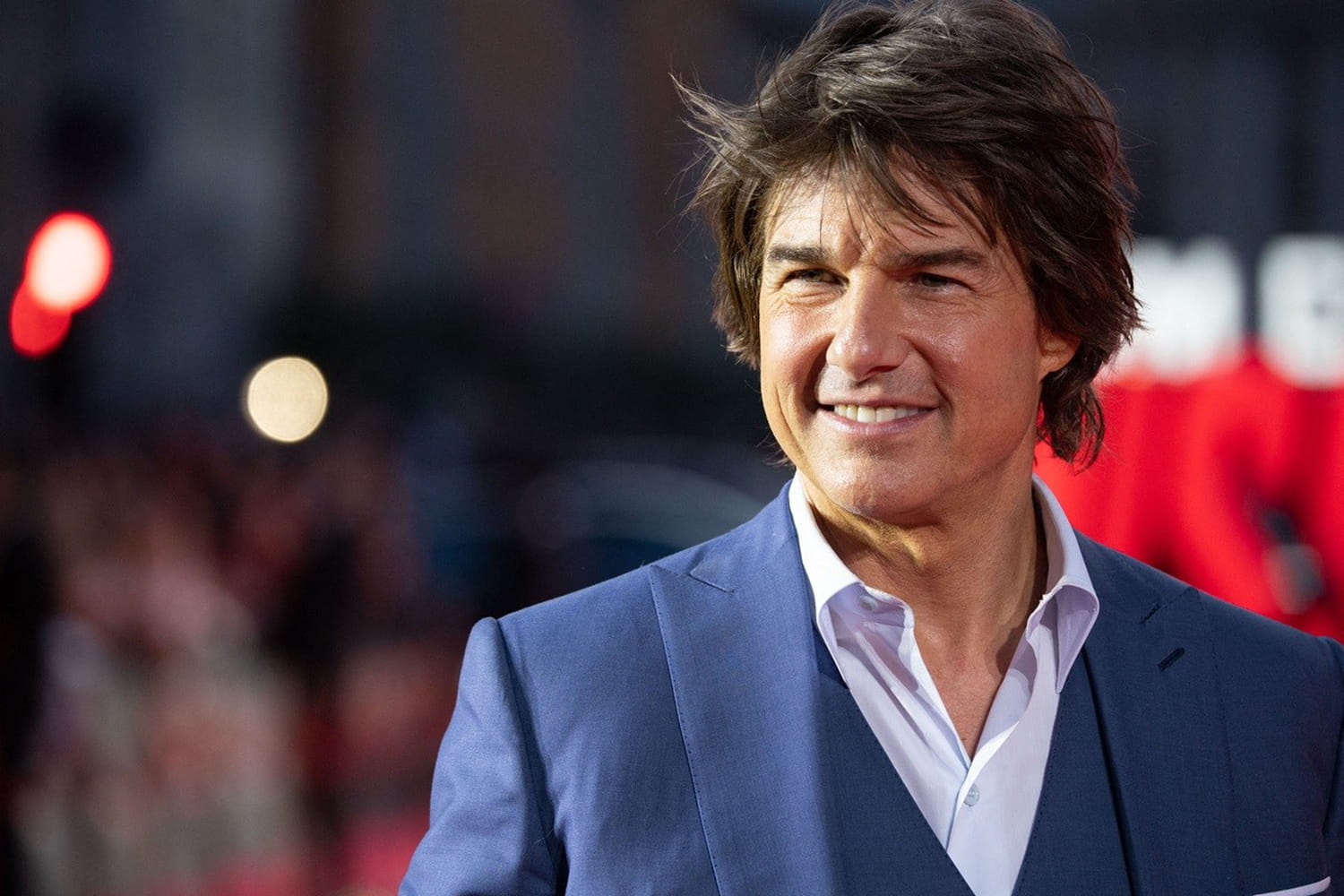 Tom cruise cheveux long