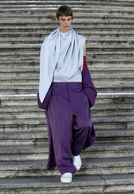 Look 42&nbsp;du d&eacute;fil&eacute; Valentino