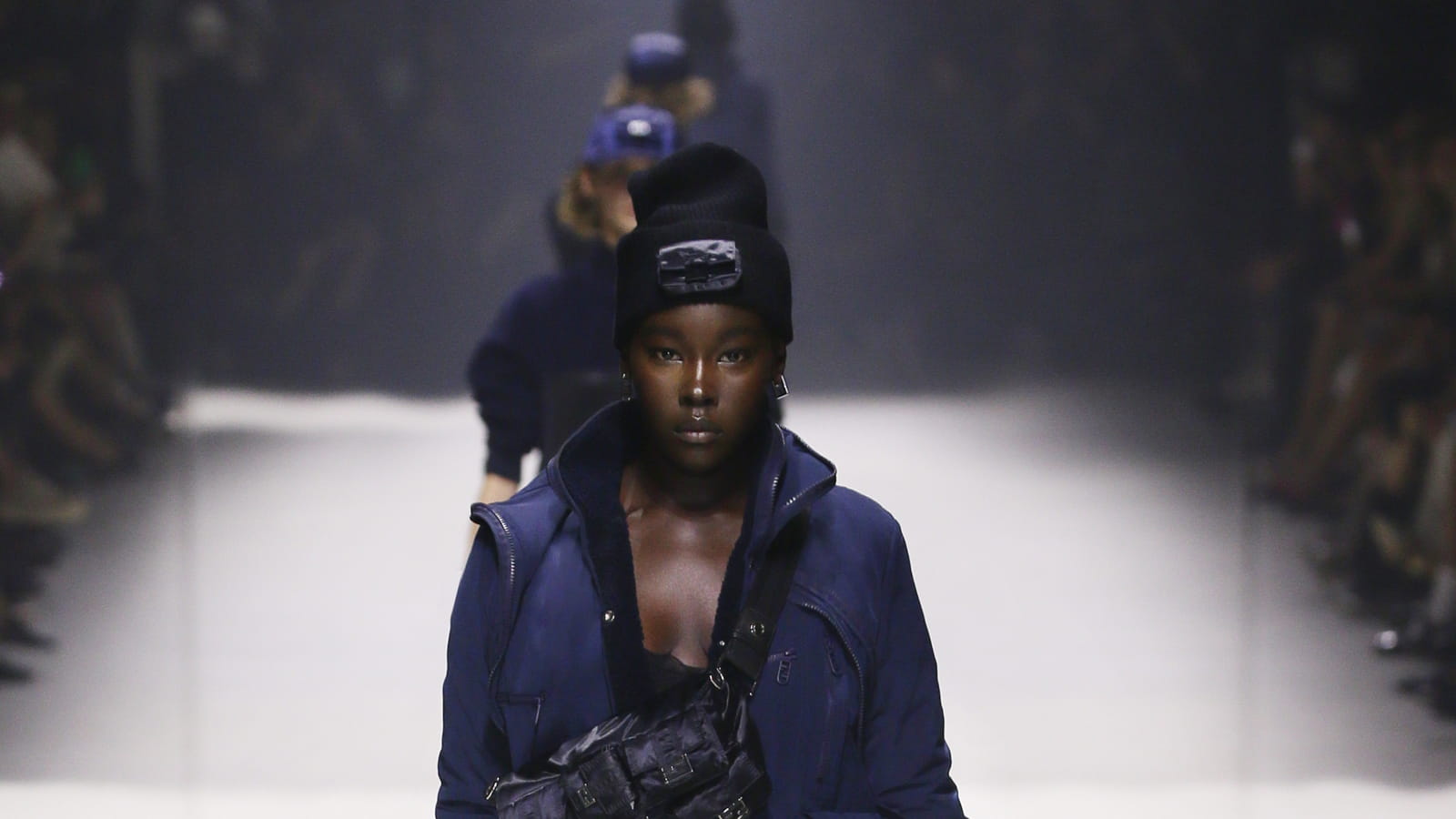 Look 27