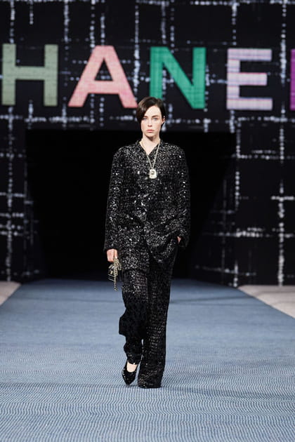 Look 69&nbsp;du d&eacute;fil&eacute; Chanel