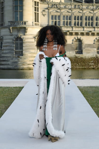 Look 50&nbsp;du d&eacute;fil&eacute; Valentino haute couture automne-hiver 2023-2024