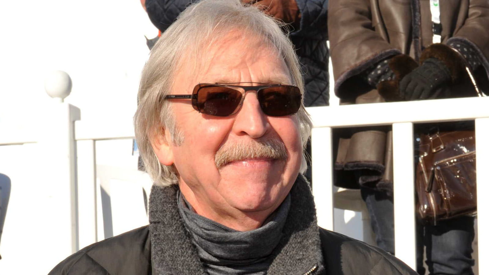 Henri Dès