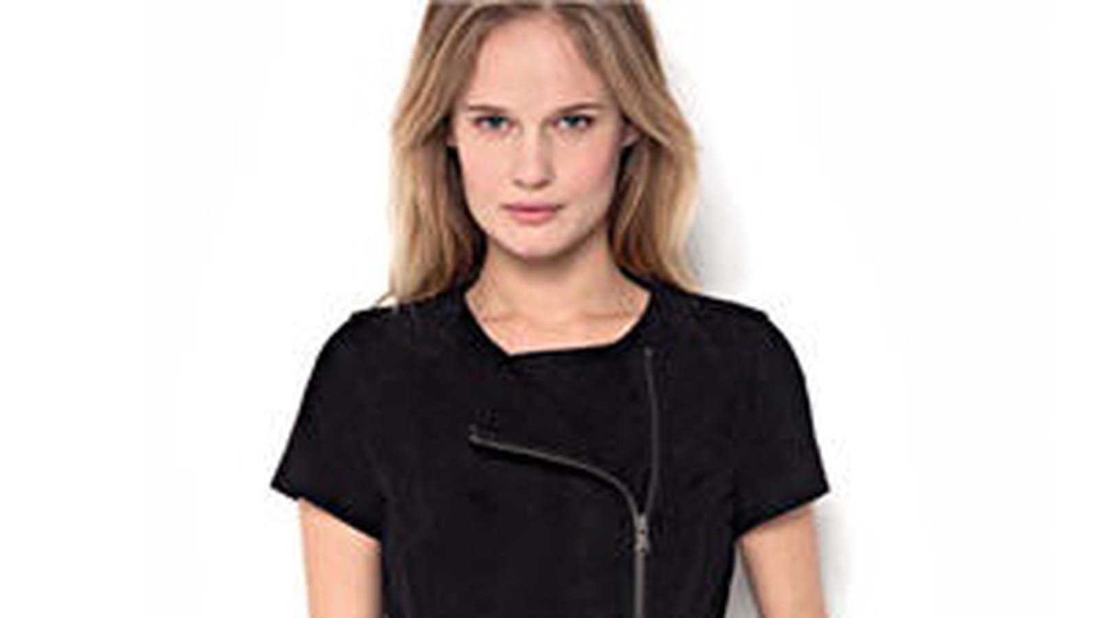 Robe noire style perfecto de Zapa