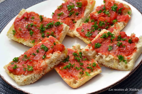 Pan tumaca - Tapas de pain à l'ail et tomates
