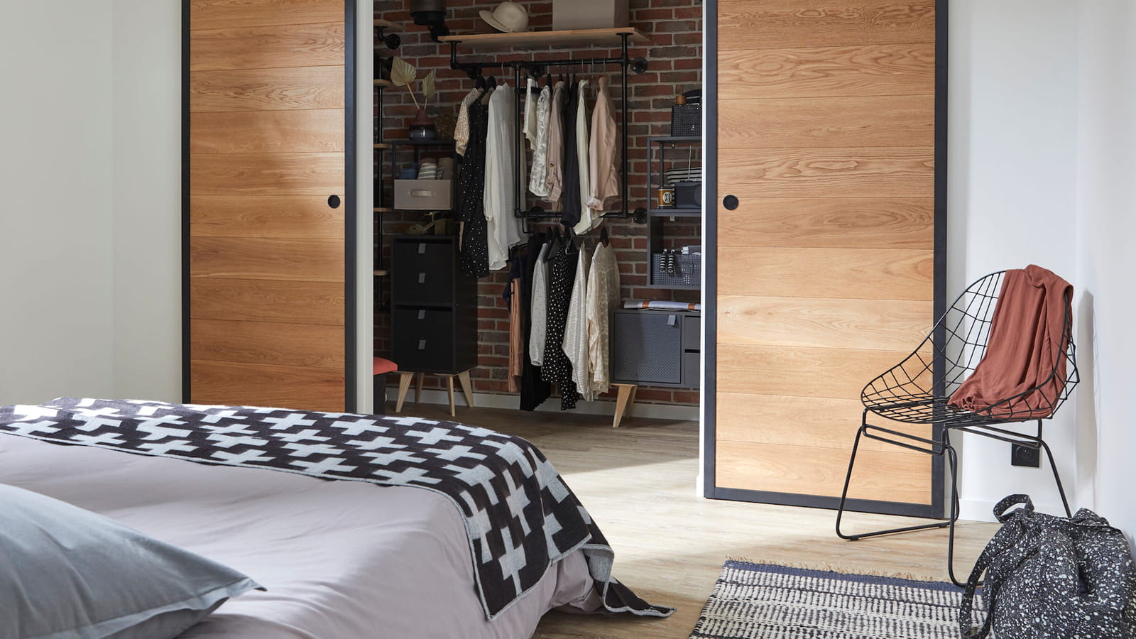 Double porte en bois
