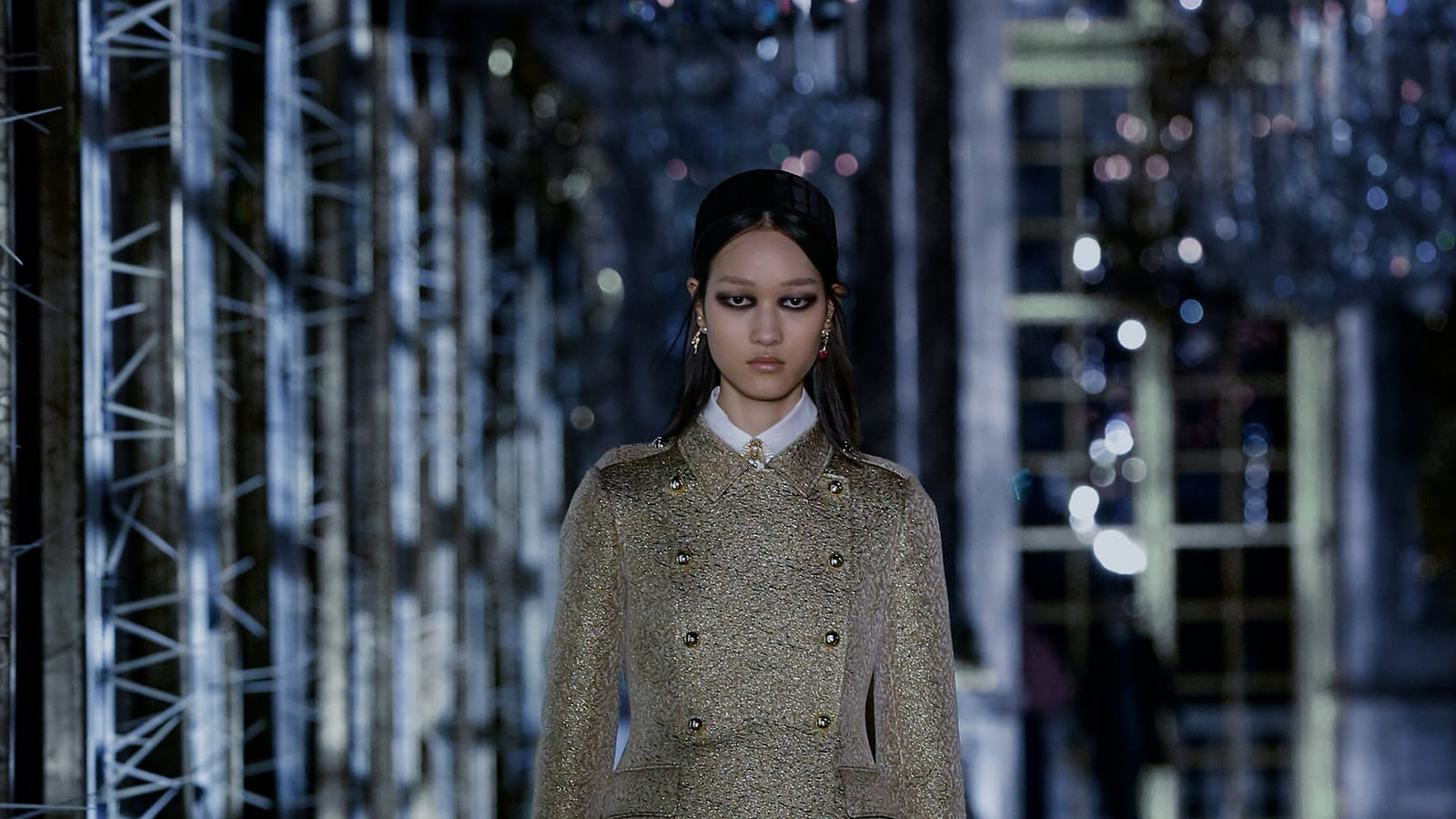 Look 48