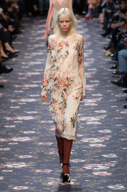 D&eacute;fil&eacute; Rochas