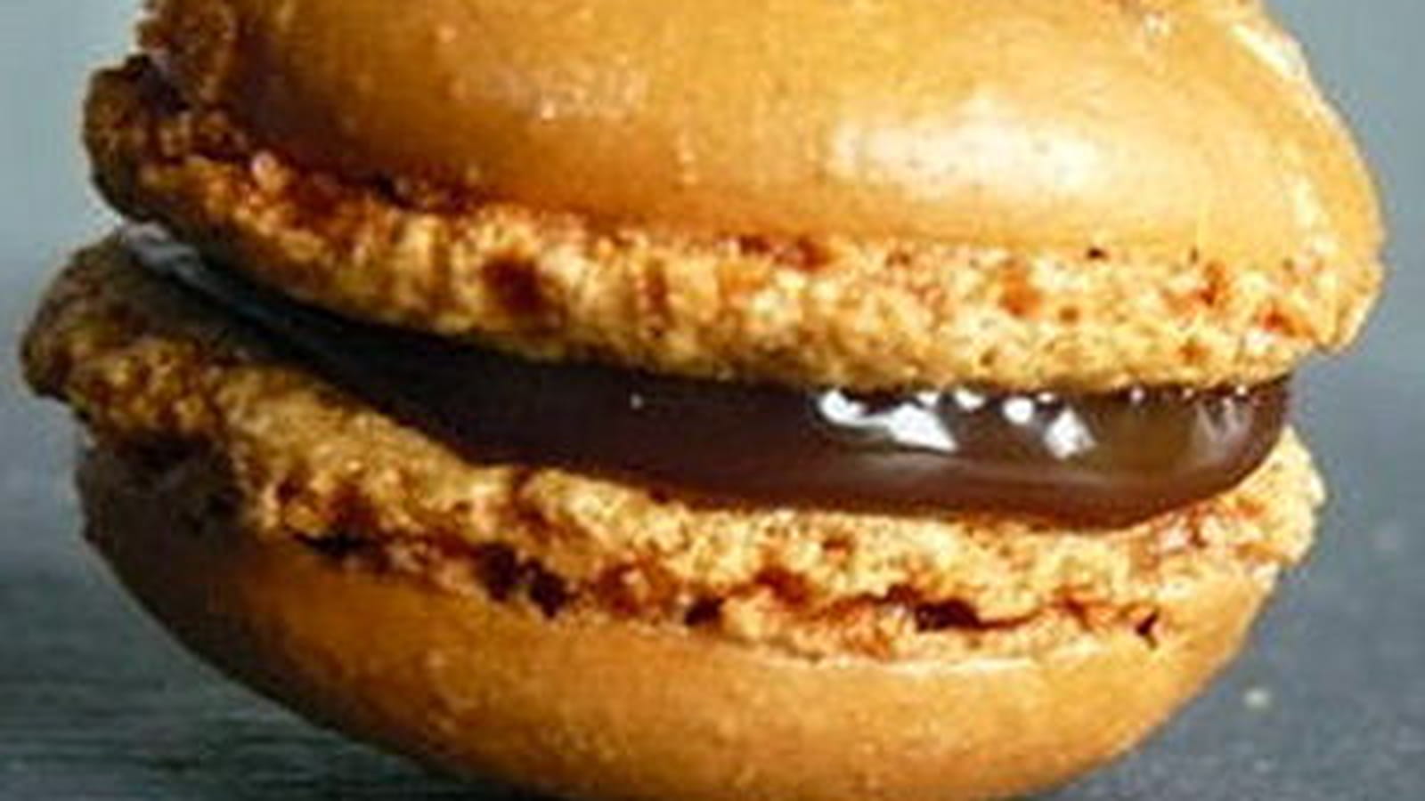 Macarons caramel