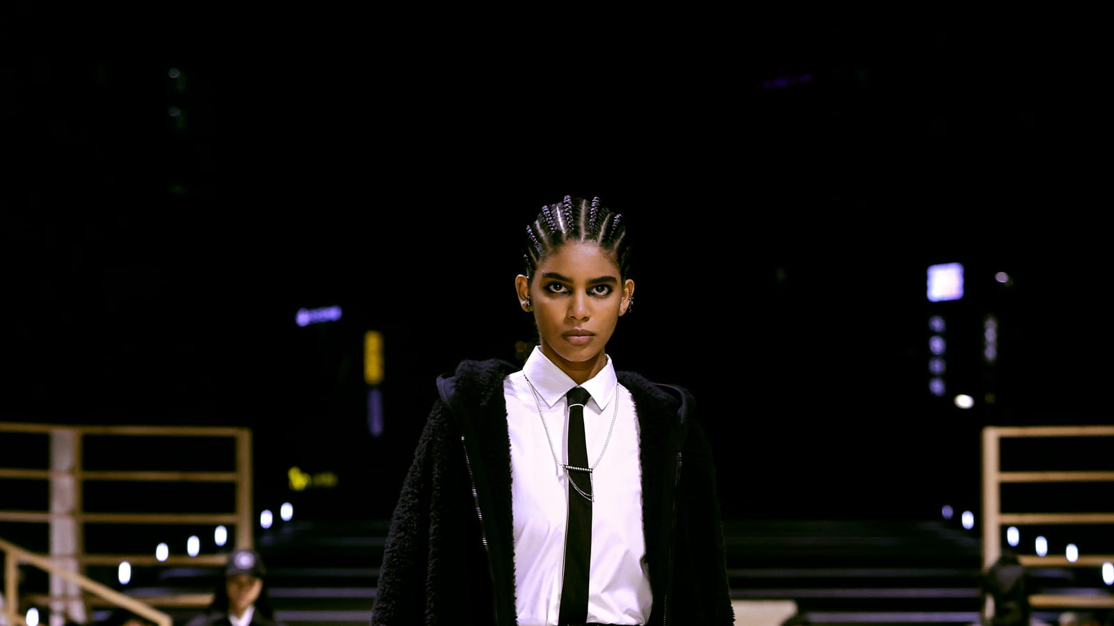 Look 49