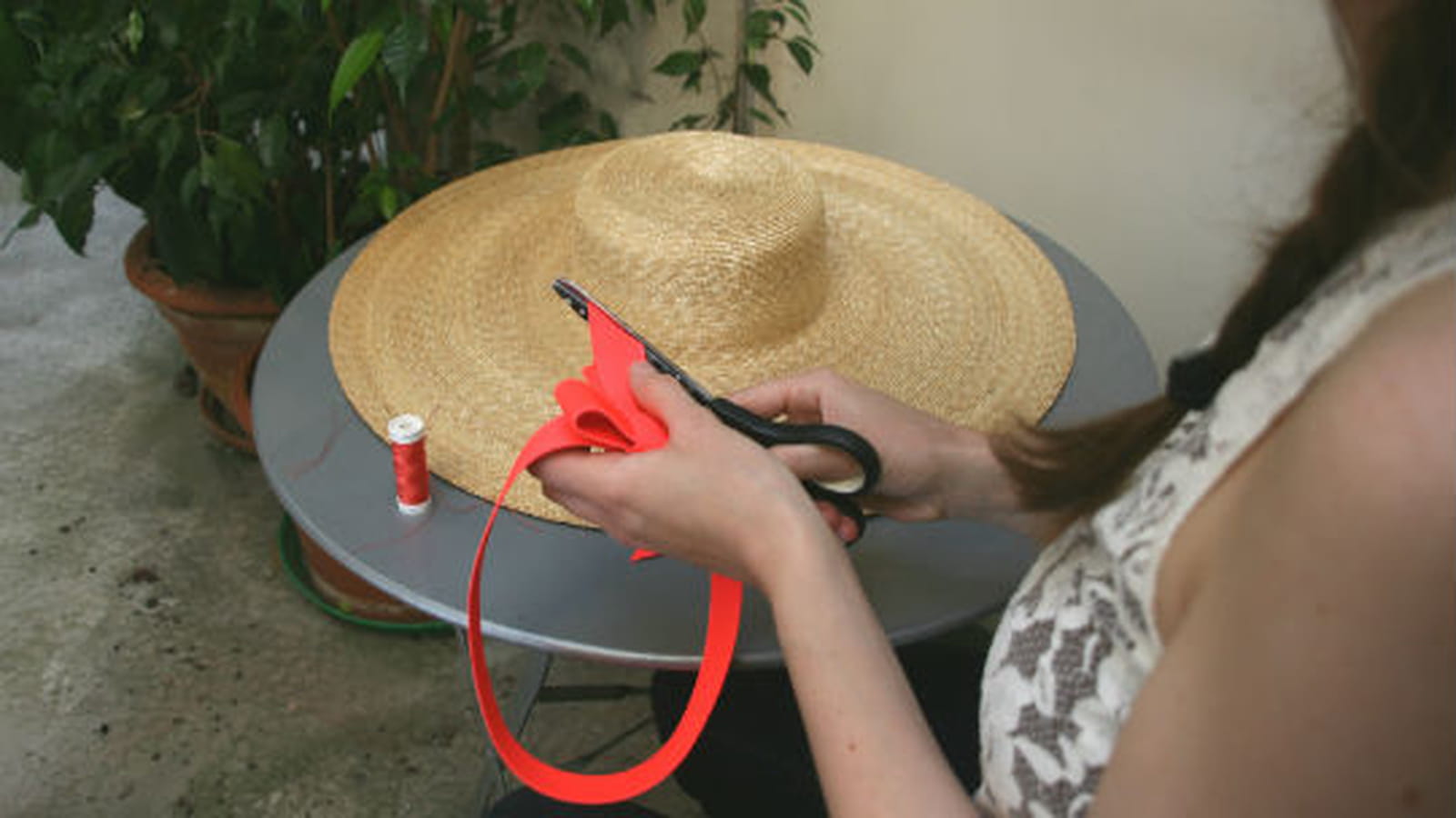 La touche Mademoiselle Chapeaux
