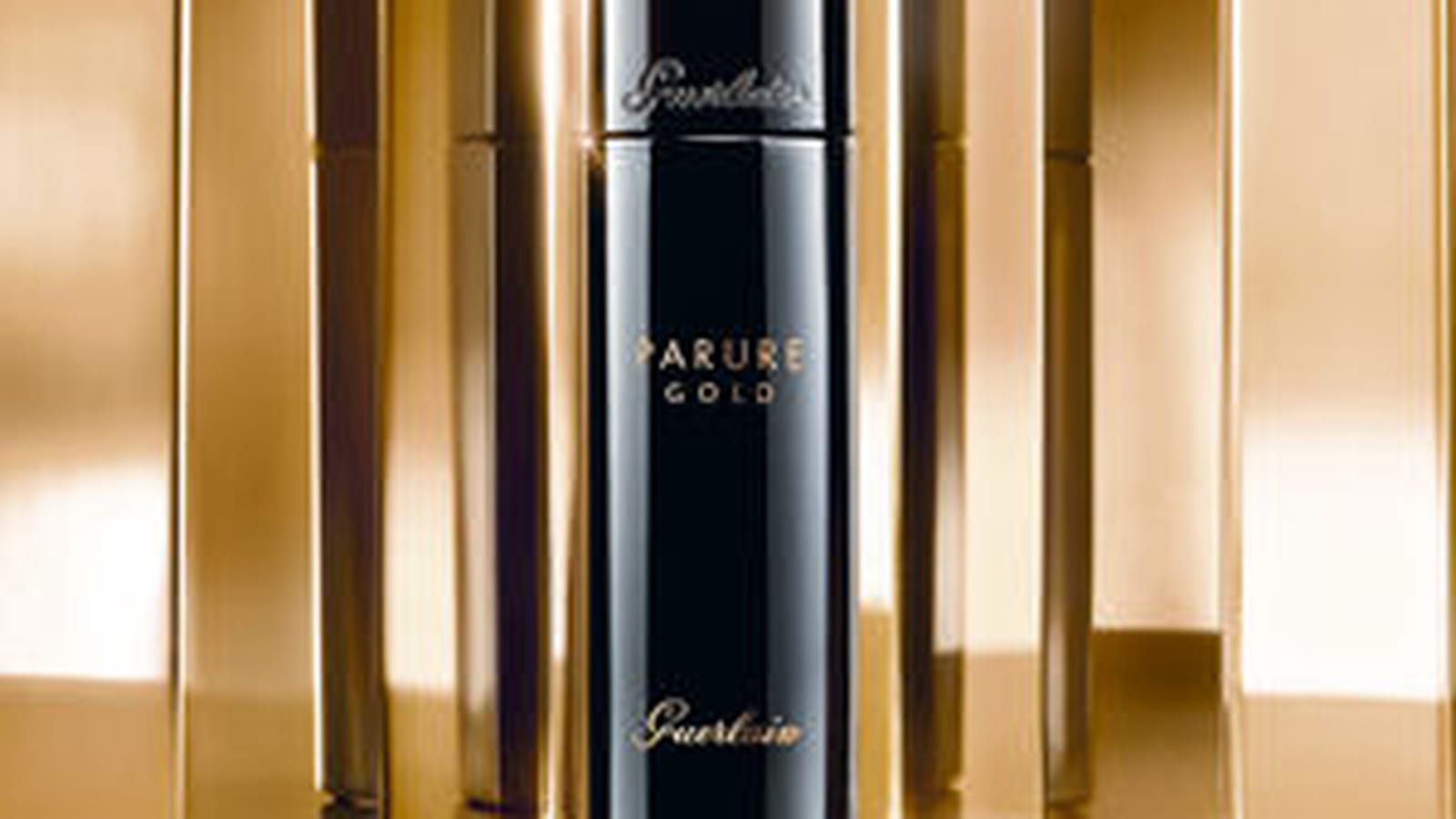 Parure Gold version fluide de Guerlain