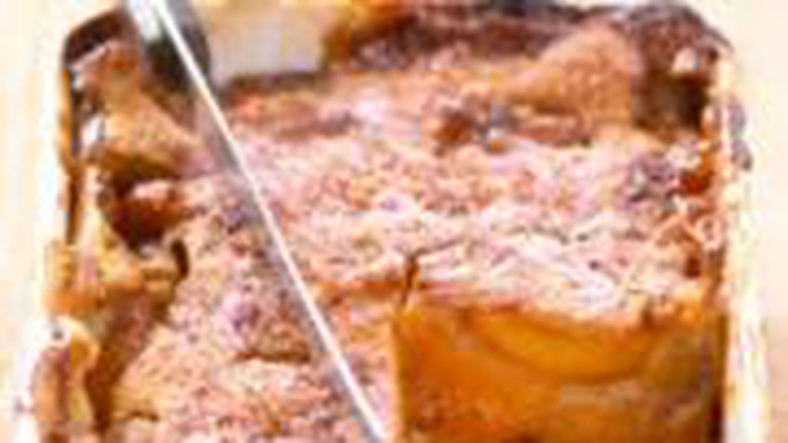 Clafoutis aux pralines roses et aux abricots