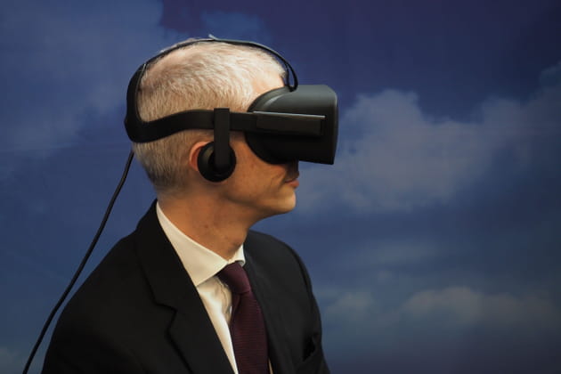 Franck Riester: le ministre de la Culture a la t&ecirc;te ailleurs aux Assises du Journalisme