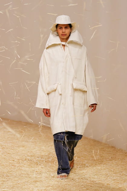 Look 26&nbsp;du d&eacute;fil&eacute; Jacquemus