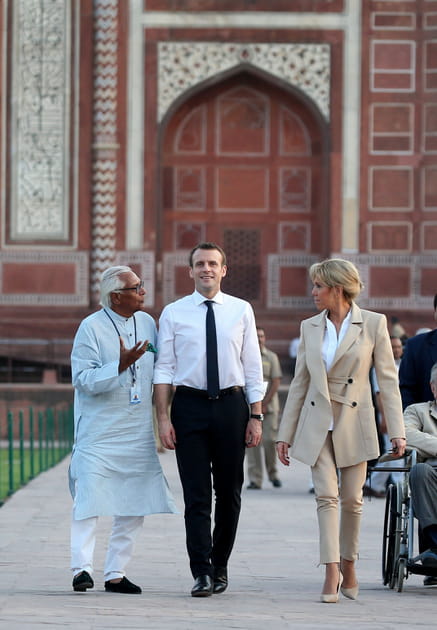 Emmanuel et Brigitte Macron au Taj Mahal, Agra