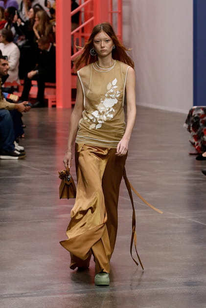 Look&nbsp;19&nbsp;du d&eacute;fil&eacute; Fendi