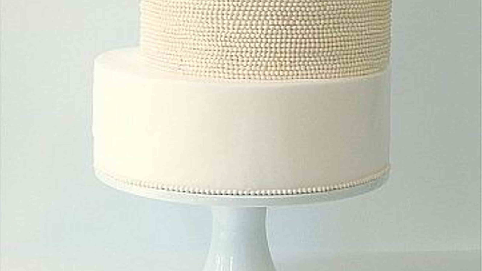 Wedding cake asymétrique