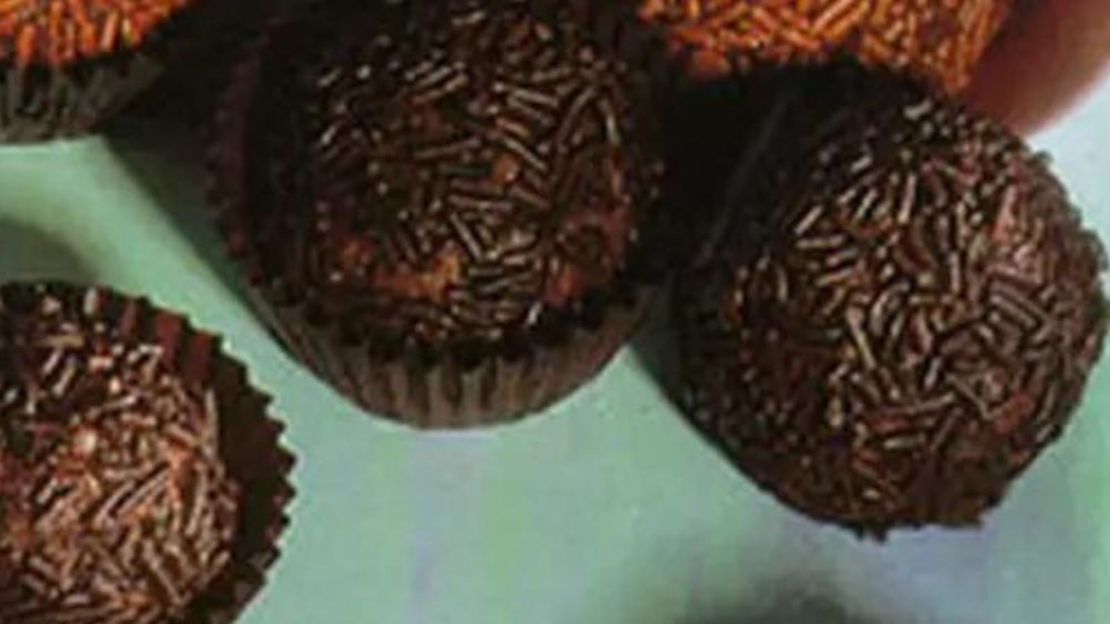 Truffes au chocolat et aux amandes