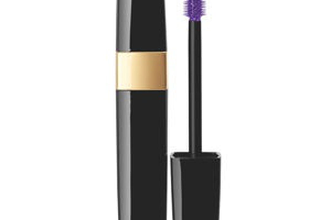 Le mascara violet waterproof de Chanel