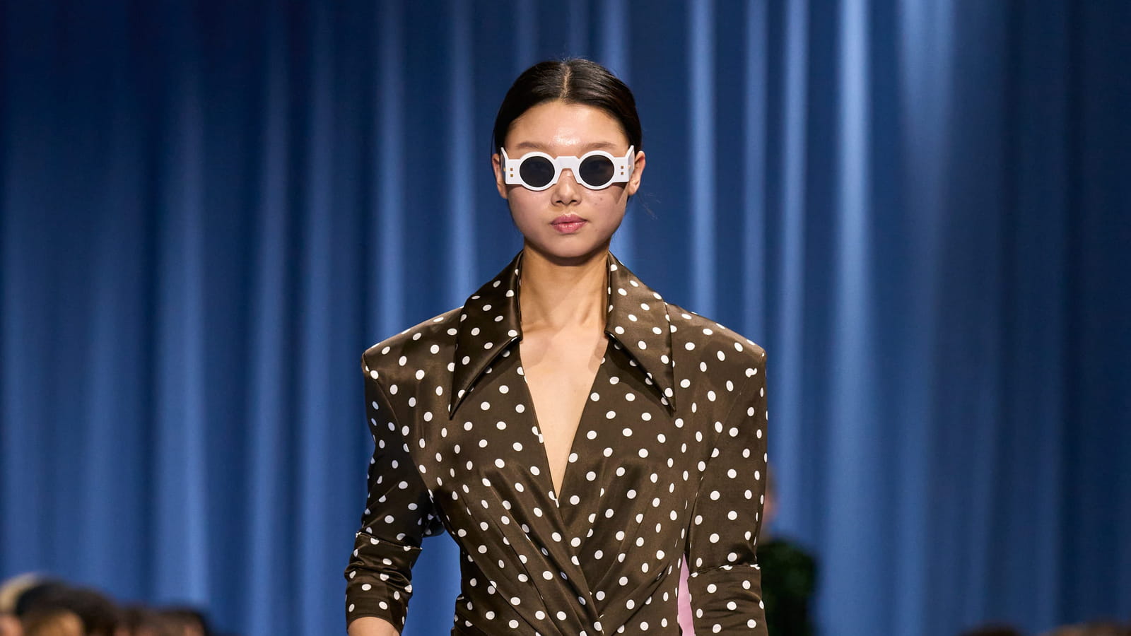 Look 39