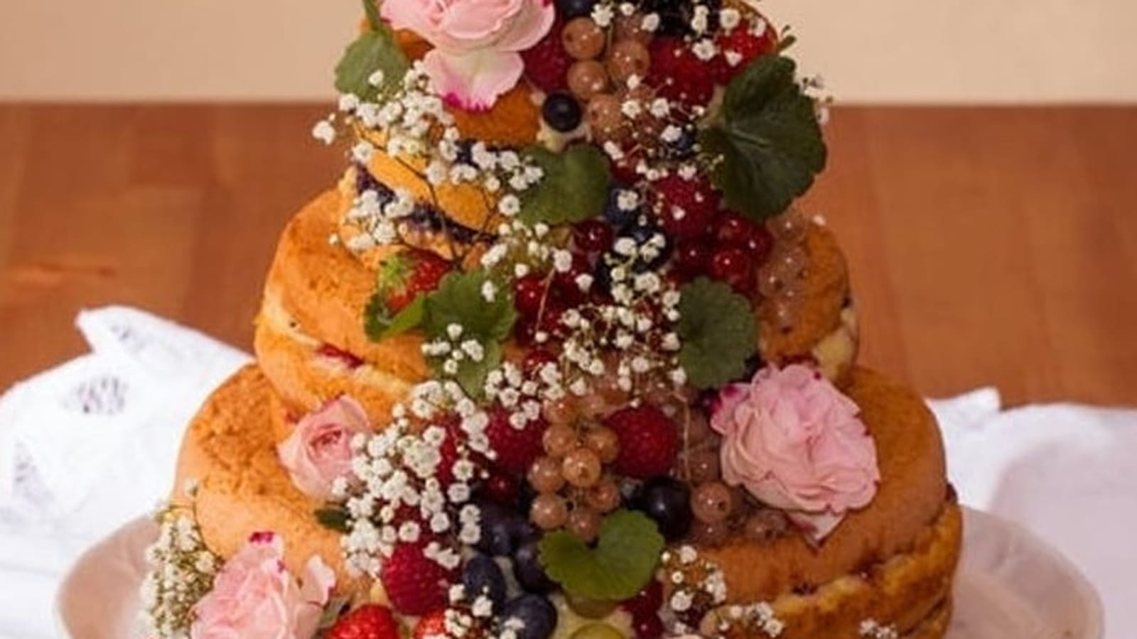 Naked cake ou Nude cake à la confiture