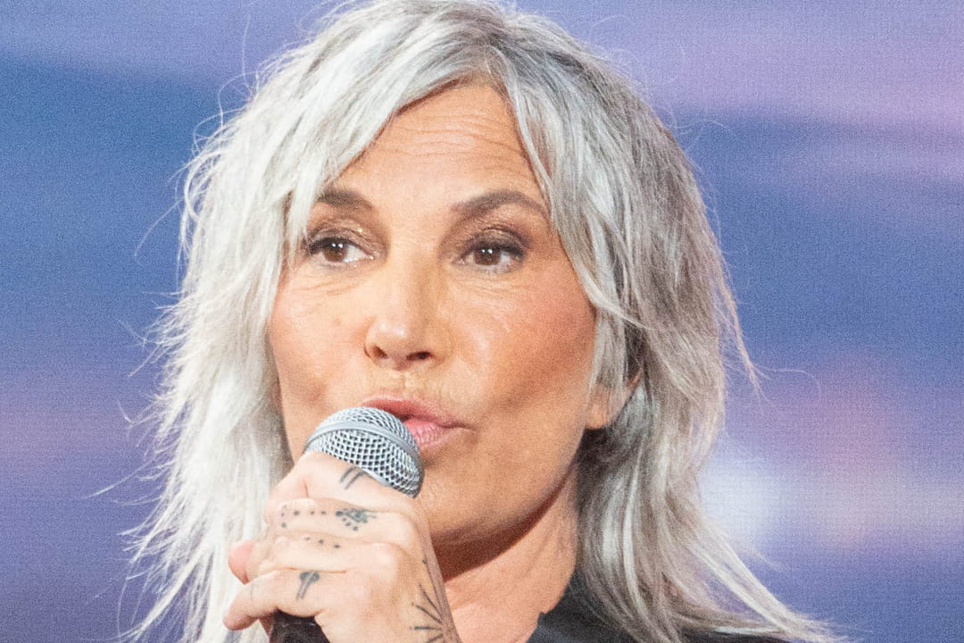 À 60 ans, Zazie ose la coupe mulet