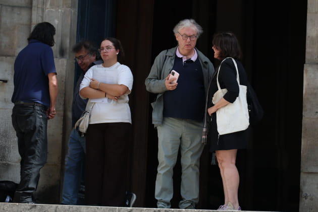 Obs&egrave;ques de Marie-Paule Belle&nbsp;: Dominique Besnehard sort de l'&eacute;glise