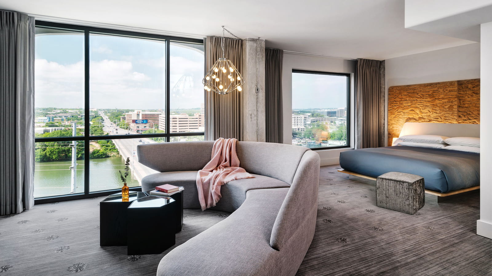 Studio Suite du LINE Austin 