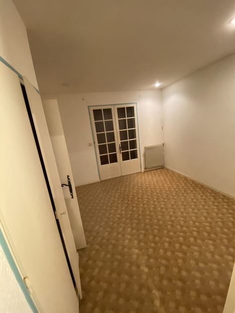 Avant&nbsp;: une chambre vide o&ugrave; tout &eacute;tait &agrave; faire