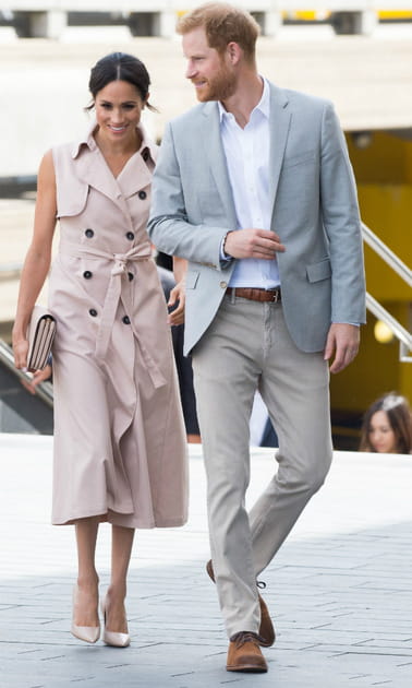 Le look trench de Meghan Markle