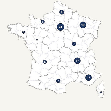 Distribution géographique des cas confirmés de salmonellose à Salmonella Typhimurium, variant monophasique (cluster 1 HC5_296366 et cluster 2 HC5_298160), par région de résidence - France métropolitaine, semaines 2 à 18, 2022