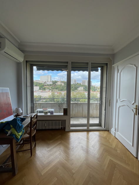 Avant&nbsp;: une chambre d'&eacute;poque &agrave; transformer