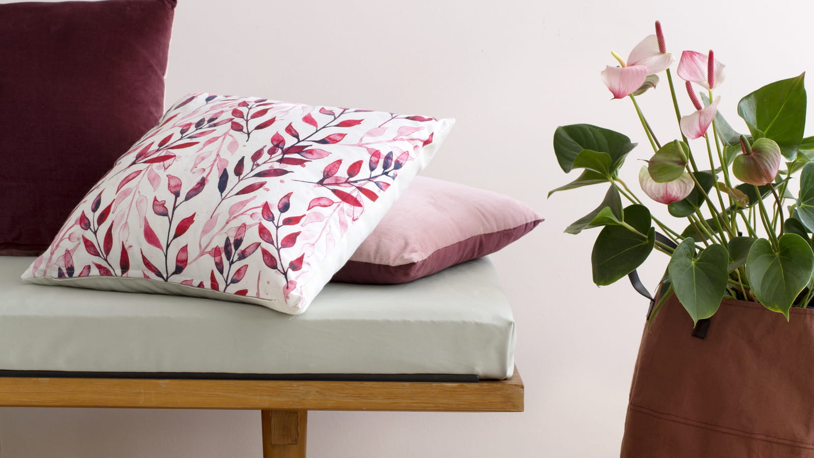 Coussin et sac de rangement