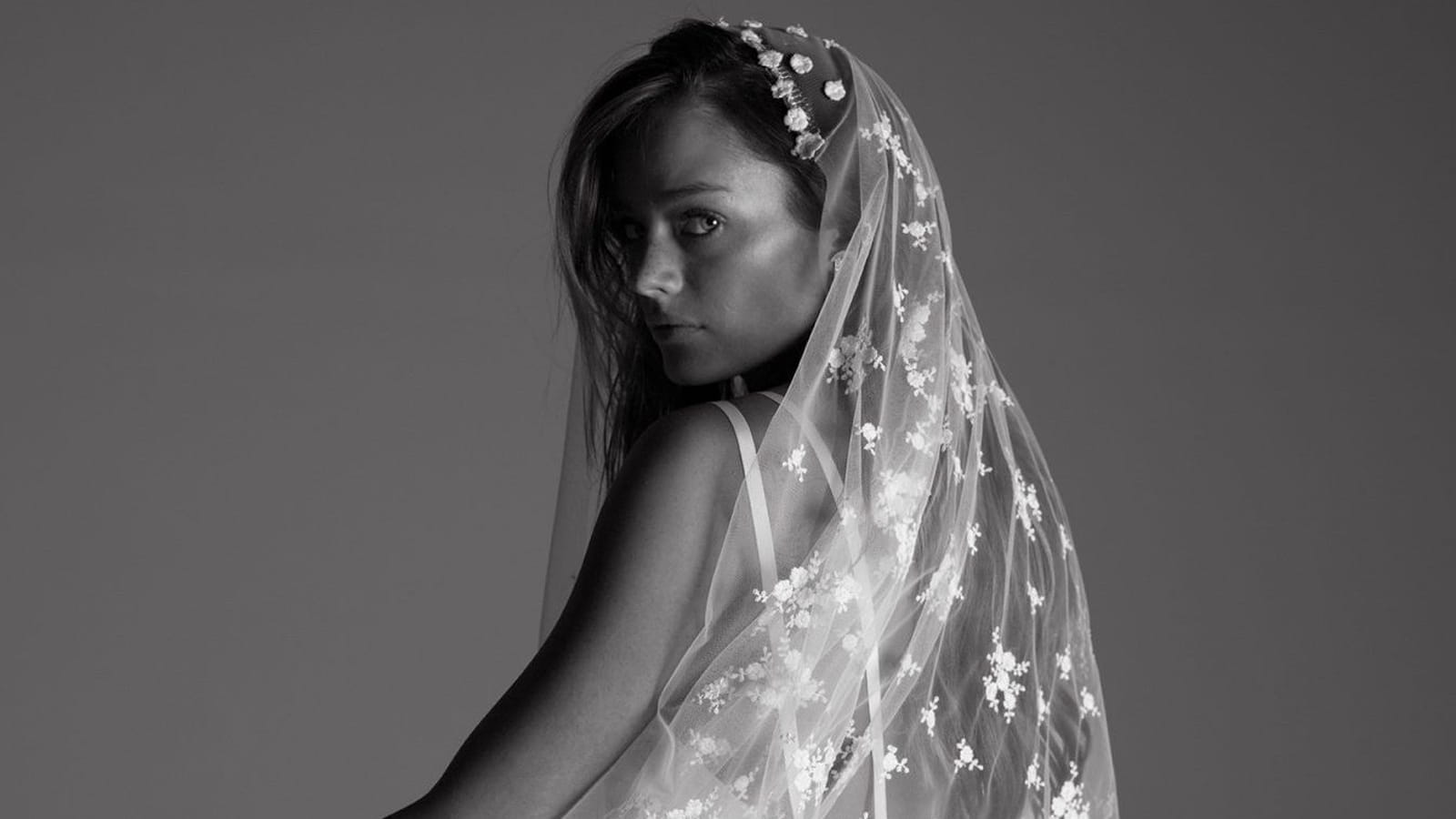 Voile Circe, Rime Arodaky