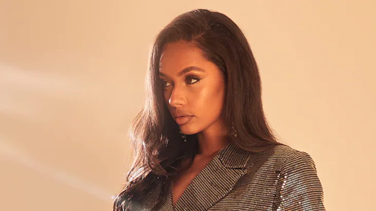 Robe PrettyLittleThing