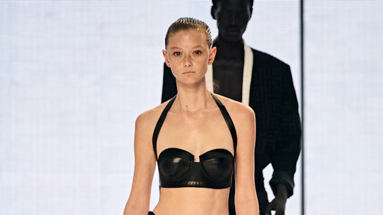 Look 11