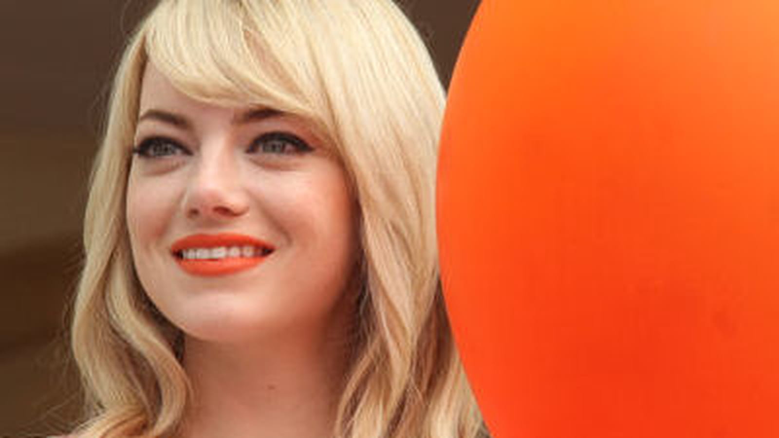 Souriante